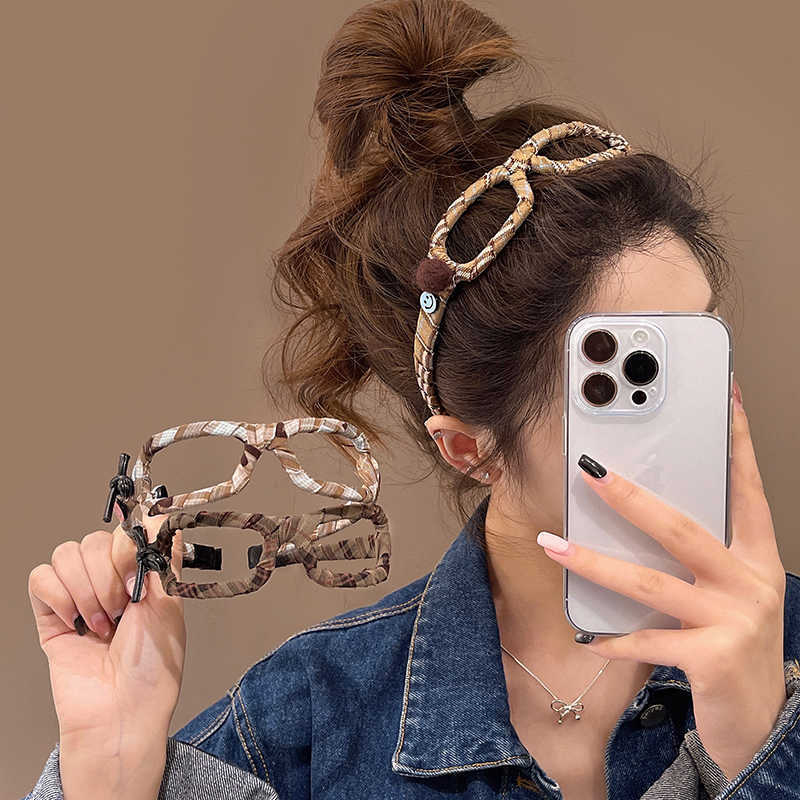 Hi Tech Accessories - Fashionable Western style eyeglass frame headband