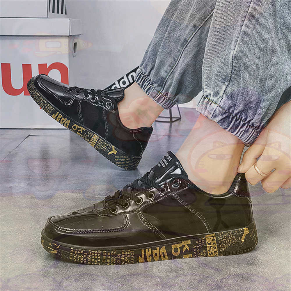 Round Foot Size 45 Sneakers Wh - Tech Accessories For Students ulasan dan harga